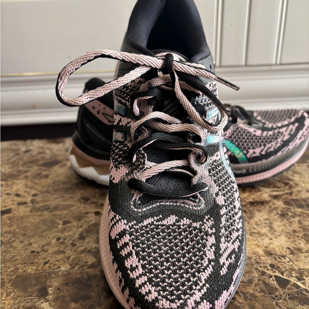 Asics Women's Black and Pink Athletic Shoes